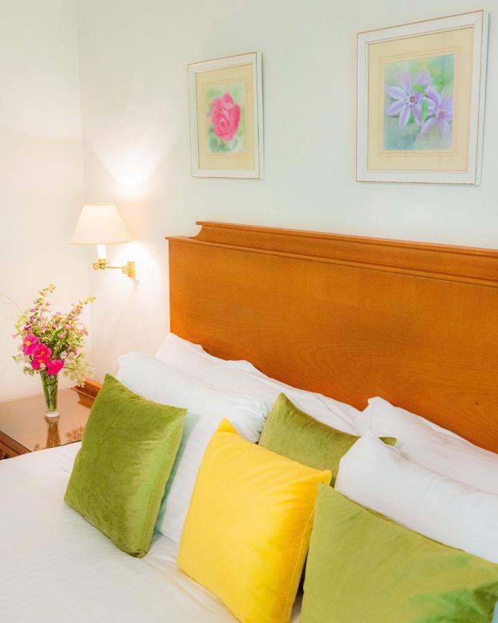 The Dixcart Hotel Sark Esterno foto