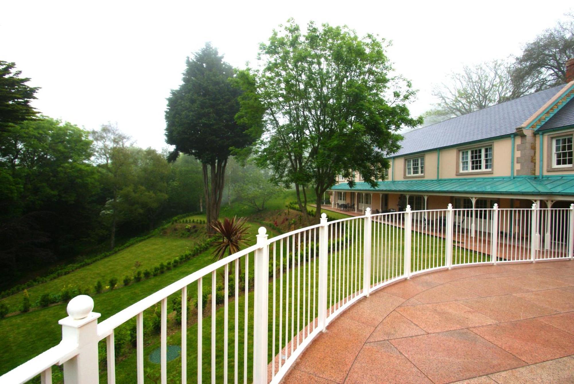 The Dixcart Hotel Sark Esterno foto